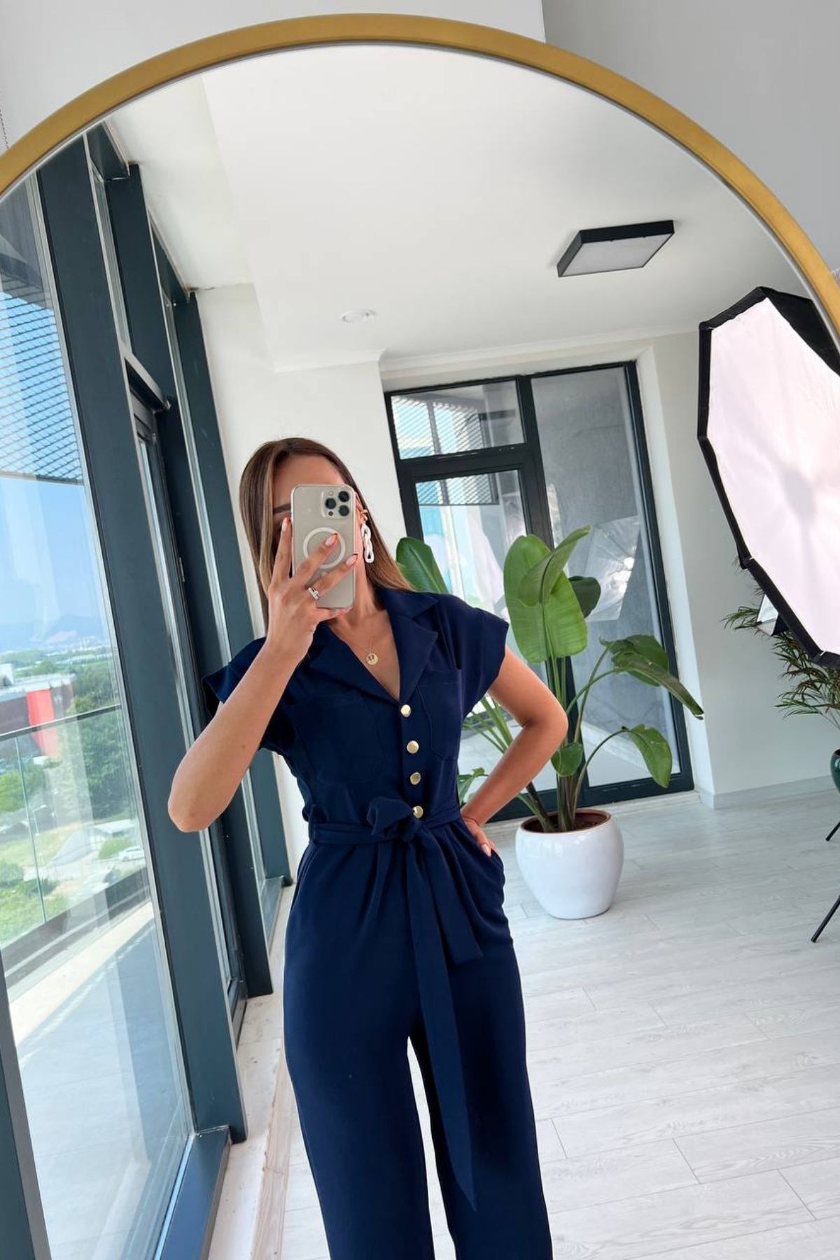 Lacivert%20Gold%20Düğme%20Detaylı%20ipekli%20Krep%20Tulum
