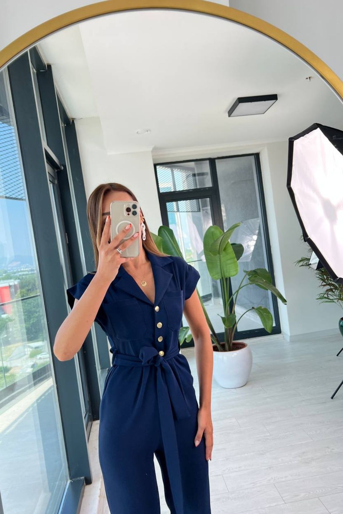 Lacivert%20Gold%20Düğme%20Detaylı%20ipekli%20Krep%20Tulum