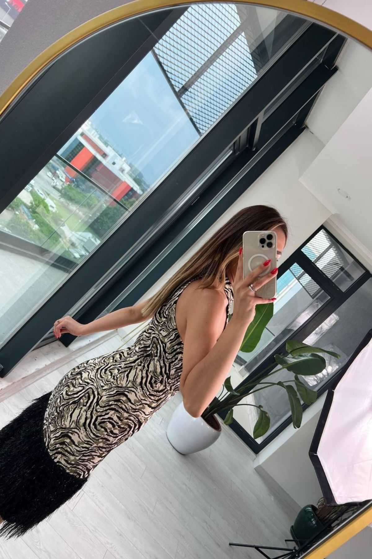 Tasarım%20Gold%20Zebra%20Desen%20Jakar%20Püsküllü%20Elbise