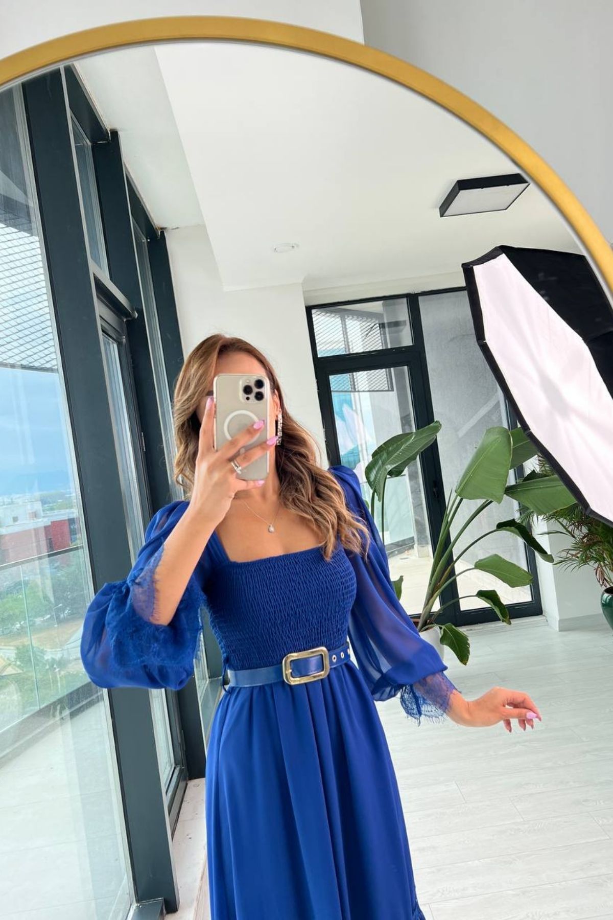 Saks%20Mavi%20Dantel%20Detaylı%20Kemerli%20Şifon%20Elbise
