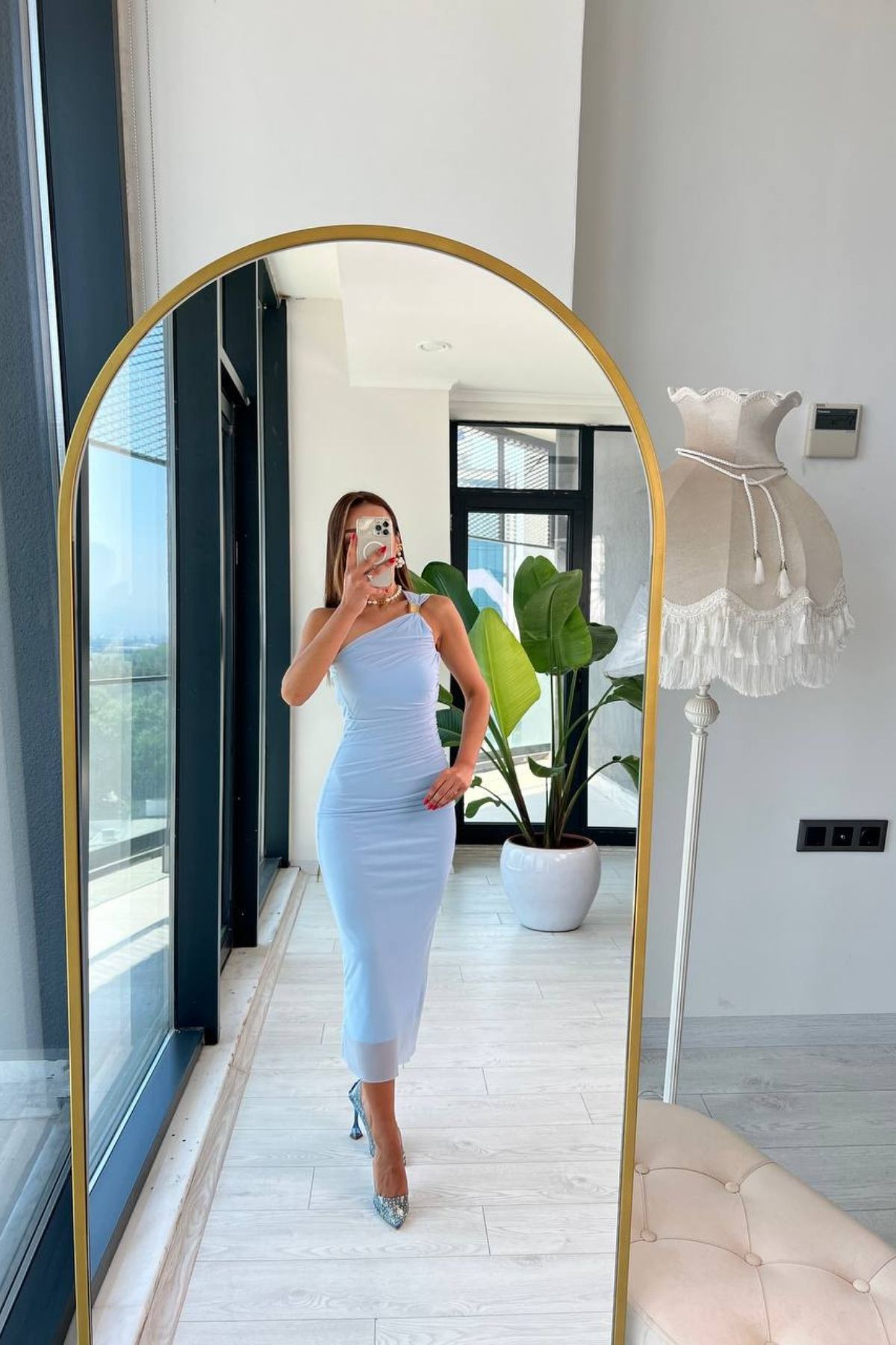 Bebe%20Mavi%20Tasarım%20Tek%20Kol%20Tül%20Elbise