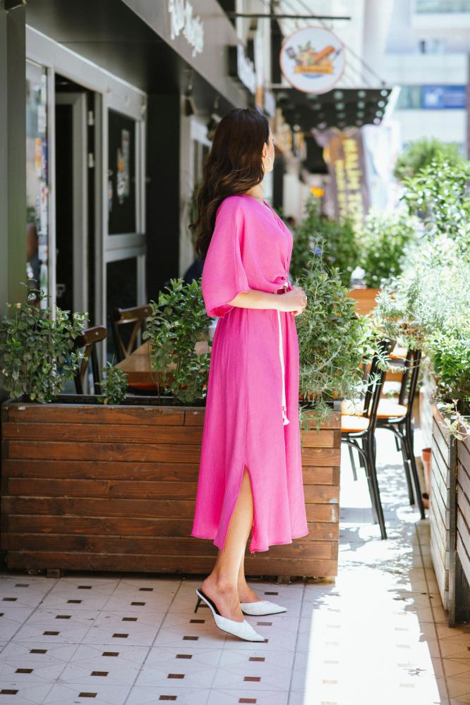 Pembe%20Krinkıl%20Kumaş%20Astarlı%20Kemerli%20Elbise