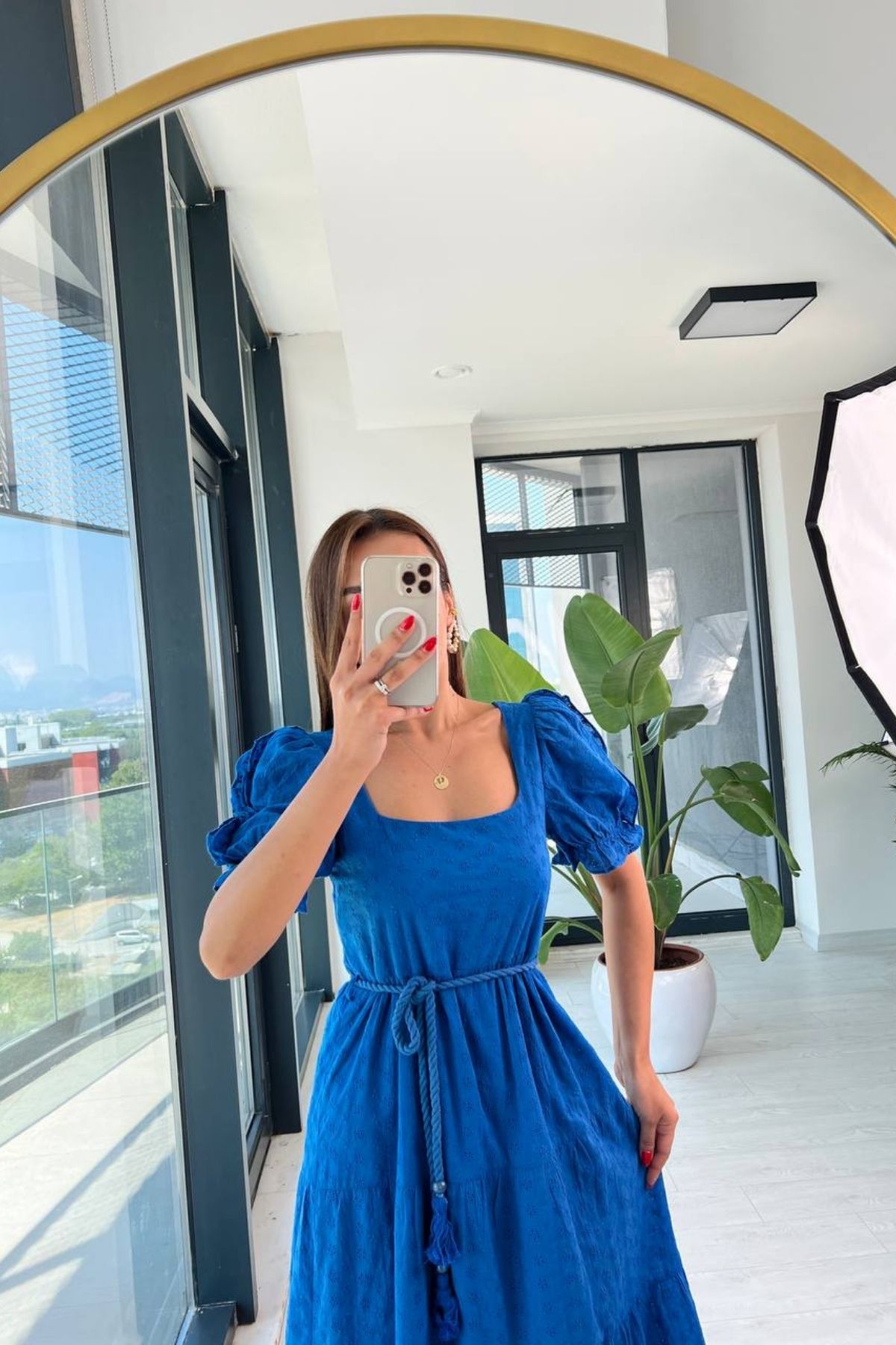 Saks%20Kare%20Yaka%20Astarlı%20Fisto%20Elbise