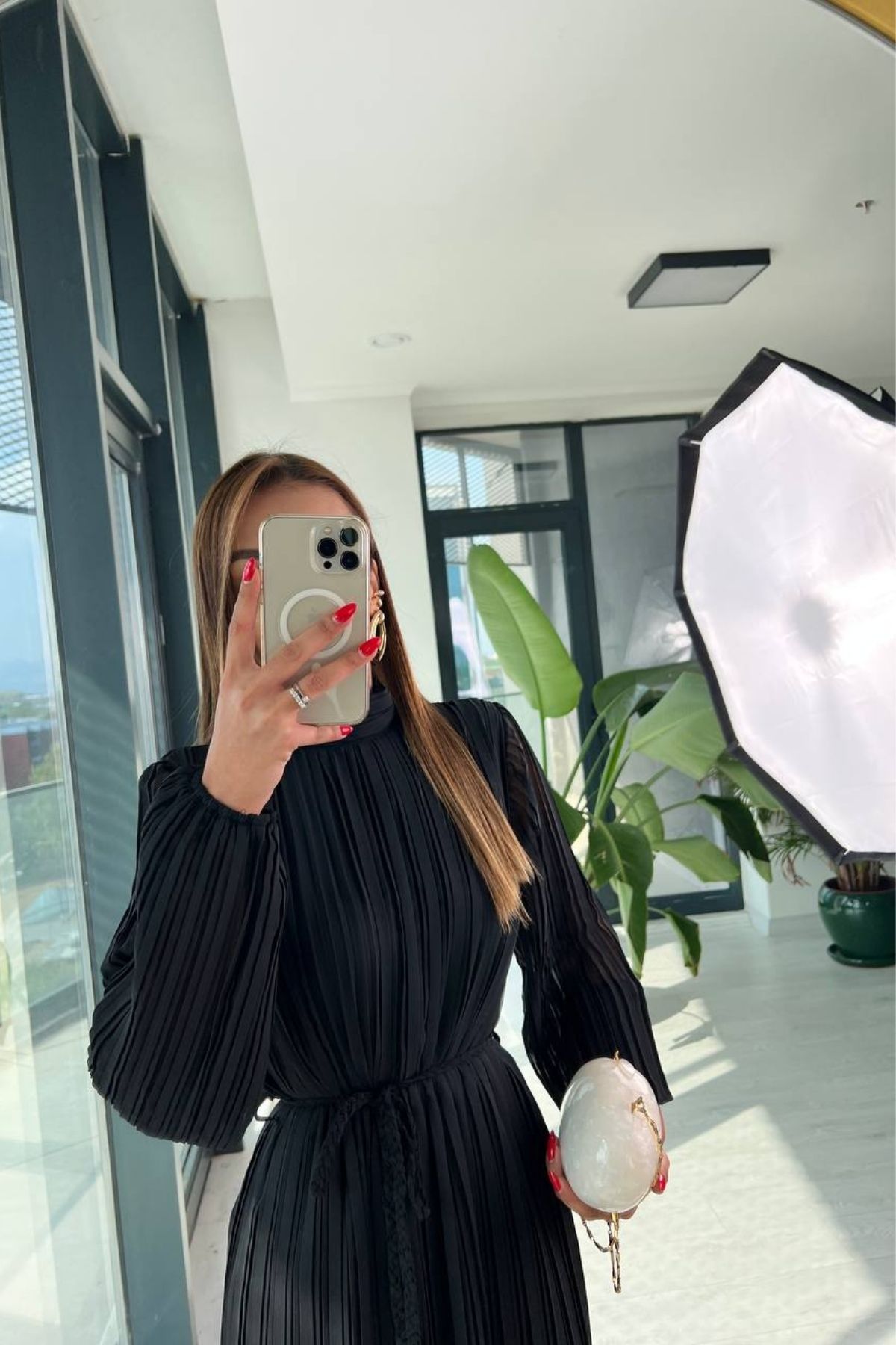 Siyah%20Uzun%20Piliseli%20Astarlı%20şifon%20Elbise