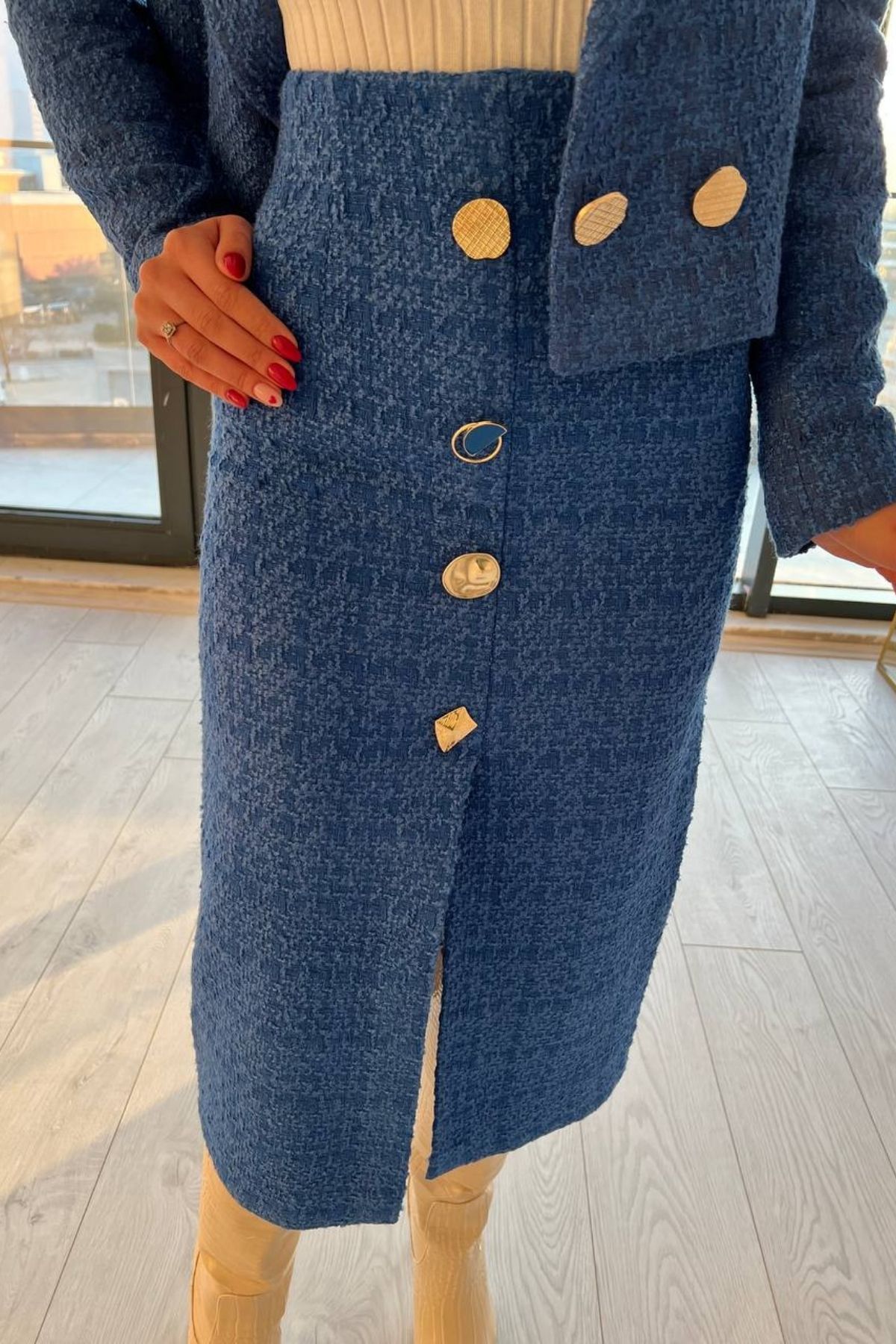 Saks Mavi Tuvid Uzun Etek Crop Ceket Takım 
