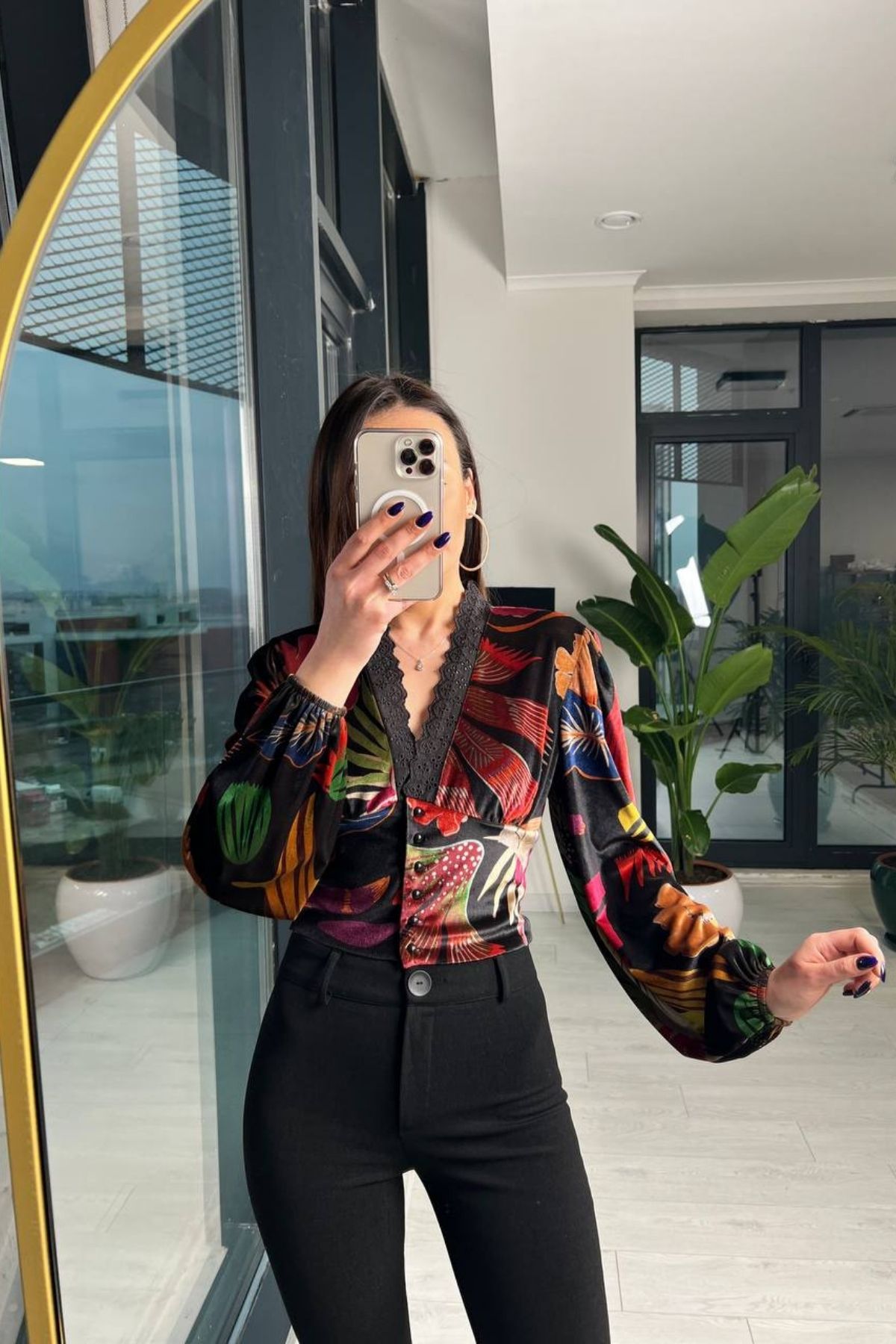Kadife Desenli Crop Bluz