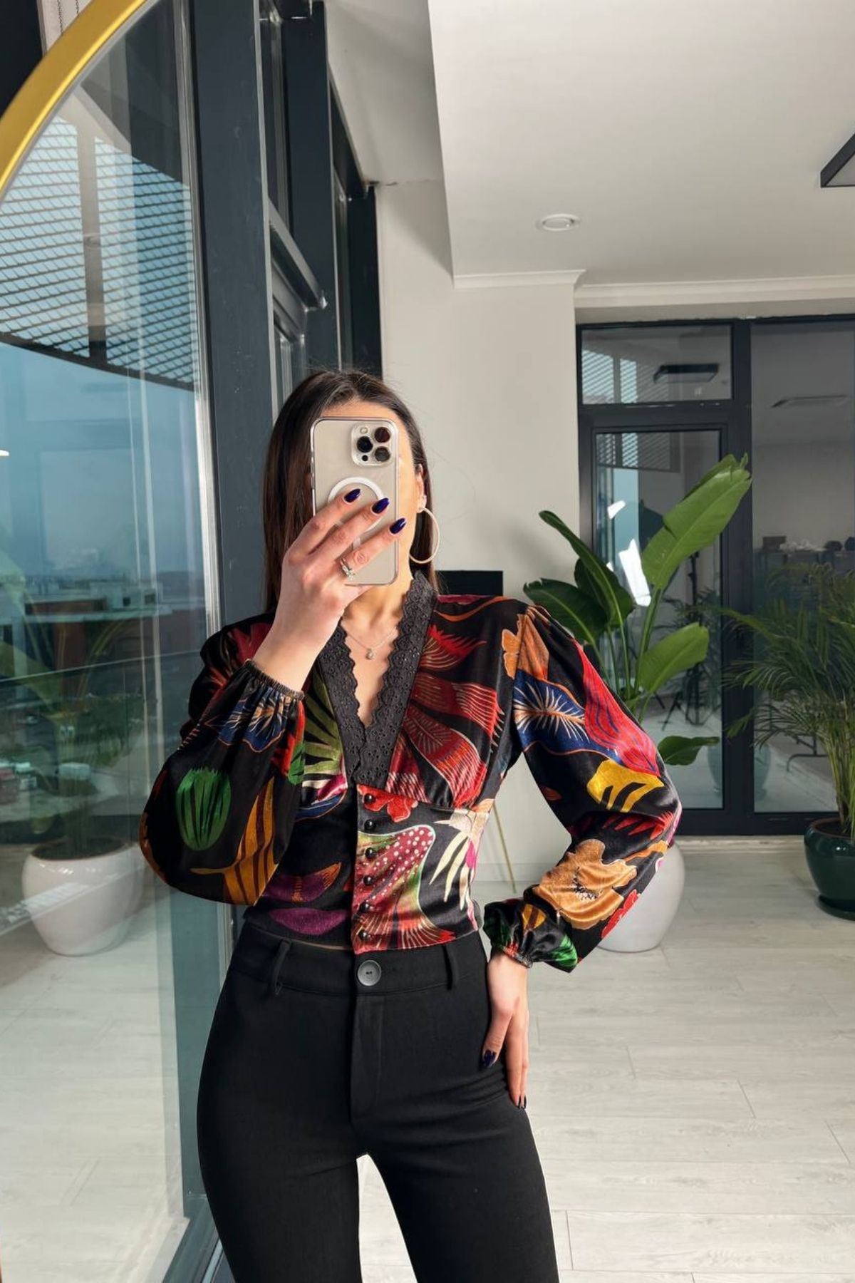 Kadife Desenli Crop Bluz