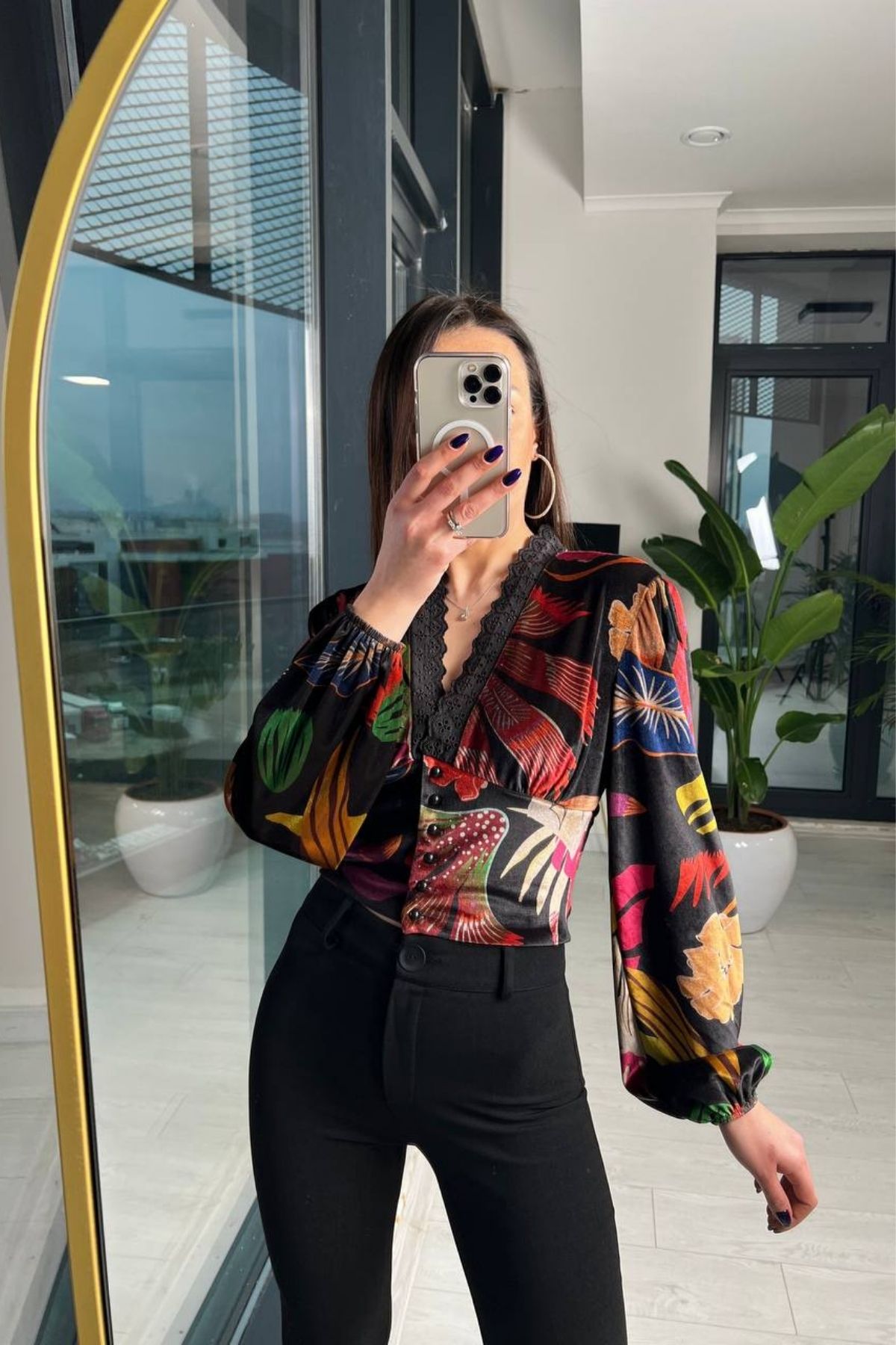 Kadife Desenli Crop Bluz