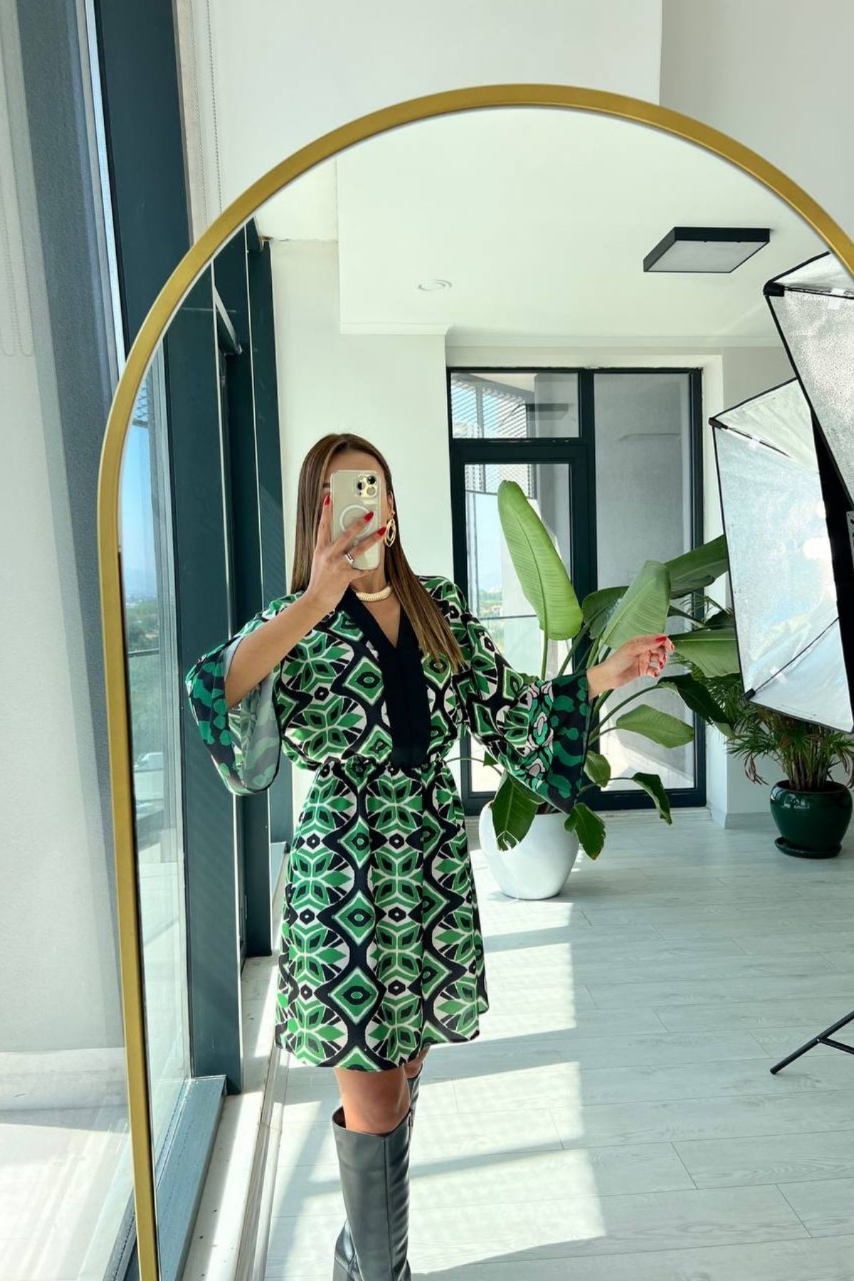 Yeşil%20Premium%20Saten%20Kumaş%20Kimono%20Kol%20elbise